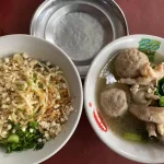 Kenangan Masa Kecil Lewat Sepiring Bakso: Sebuah Perjalanan Rasa dan Nostalgia